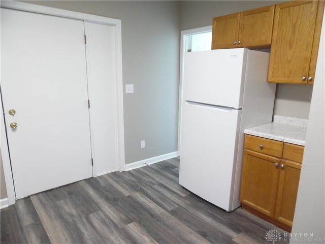 122 W Fairview Avenue, Dayton, OH 45405