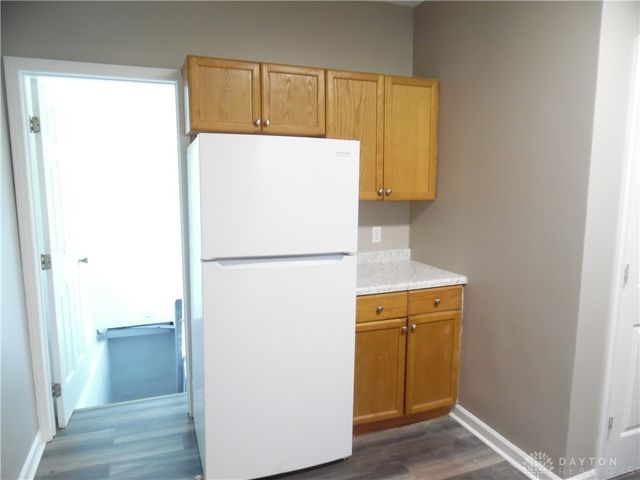 122 W Fairview Avenue, Dayton, OH 45405