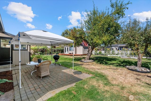 111 2nd Avenue SE, Pacific, WA 98047