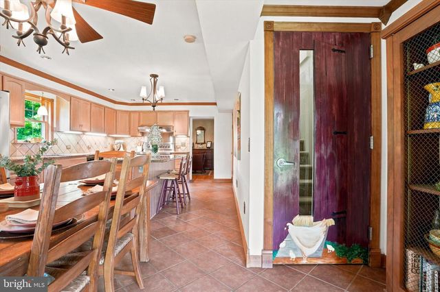5038 BUTLER PIKE, Plymouth Meeting, PA 19462