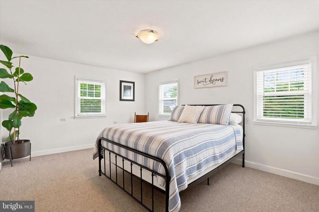 5038 BUTLER PIKE, Plymouth Meeting, PA 19462