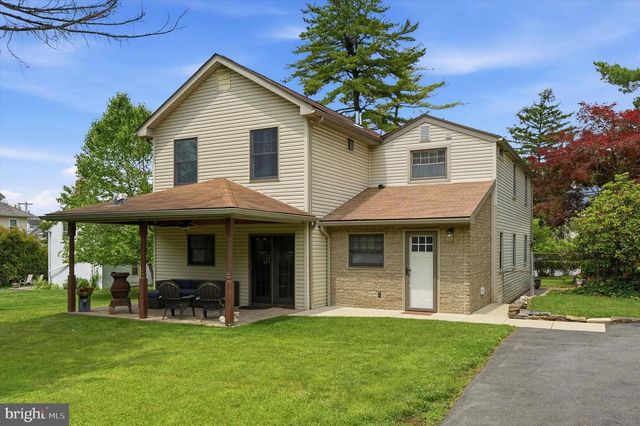 5038 BUTLER PIKE, Plymouth Meeting, PA 19462
