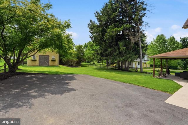 5038 BUTLER PIKE, Plymouth Meeting, PA 19462