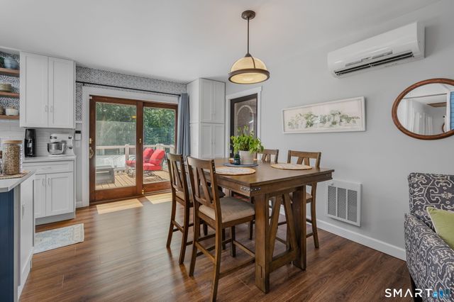 6 Liberty Road, Montville, CT 06370