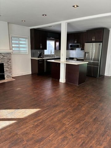 1757 SW 24th Ter, Miami, FL 33145