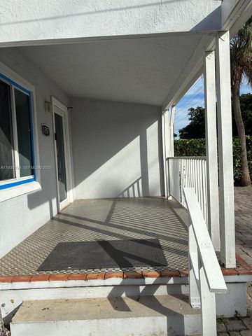 1757 SW 24th Ter, Miami, FL 33145