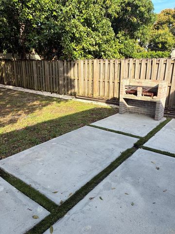 1757 SW 24th Ter, Miami, FL 33145