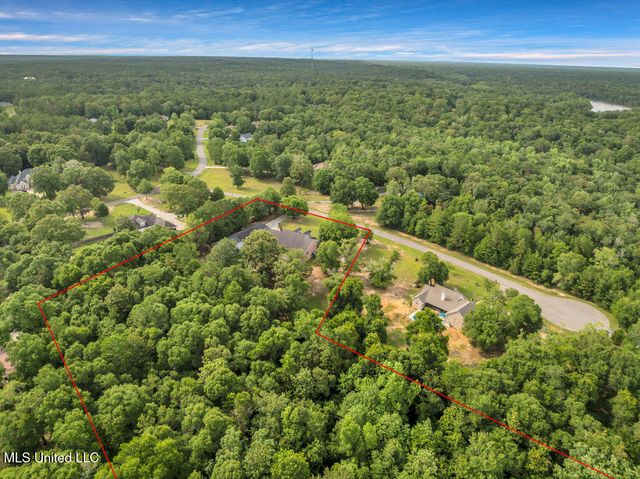 2011 Riverwood Drive, Vancleave, MS 39565