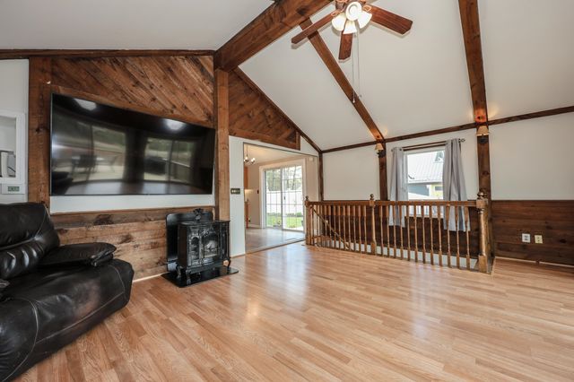 9 Riverside Drive, Fremont, NH 03044