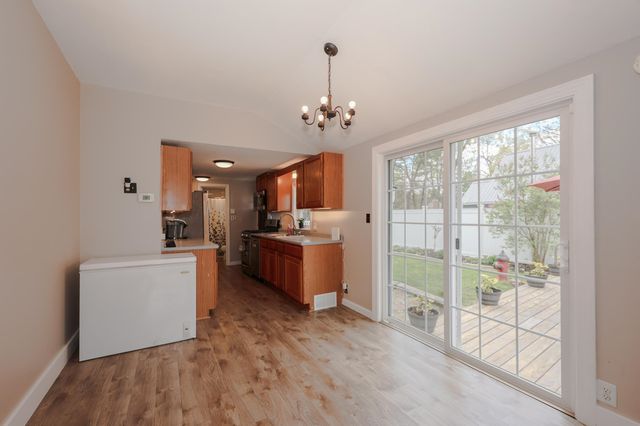 9 Riverside Drive, Fremont, NH 03044