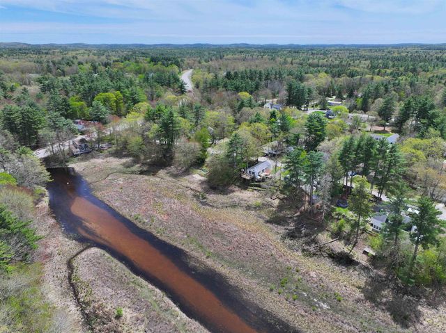 9 Riverside Drive, Fremont, NH 03044