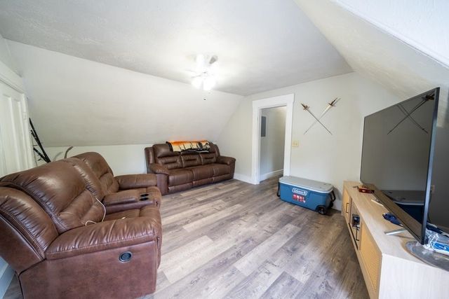 67 Pennacook Street, Manchester, NH 03104