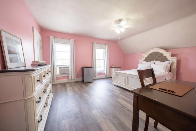 67 Pennacook Street, Manchester, NH 03104
