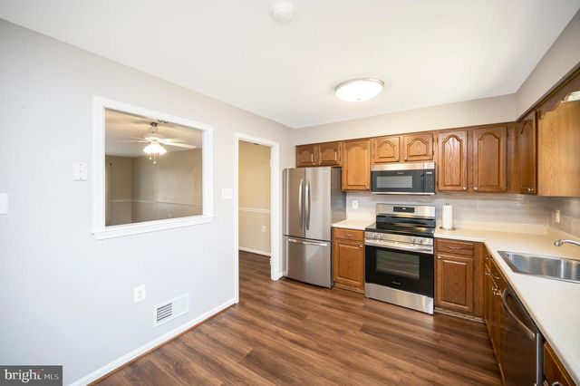 12950 LOCKLEVEN LN, Woodbridge, VA 22192