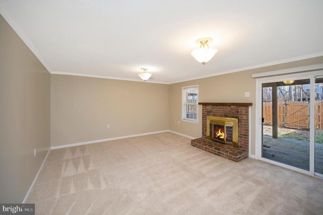 12950 LOCKLEVEN LN, Woodbridge, VA 22192