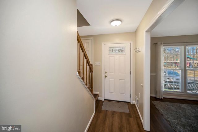 12950 LOCKLEVEN LN, Woodbridge, VA 22192