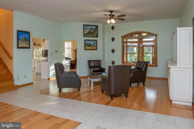536 REMINGTON DRIVE, Shippensburg, PA 17257