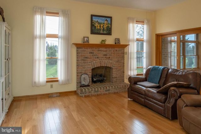 536 REMINGTON DRIVE, Shippensburg, PA 17257