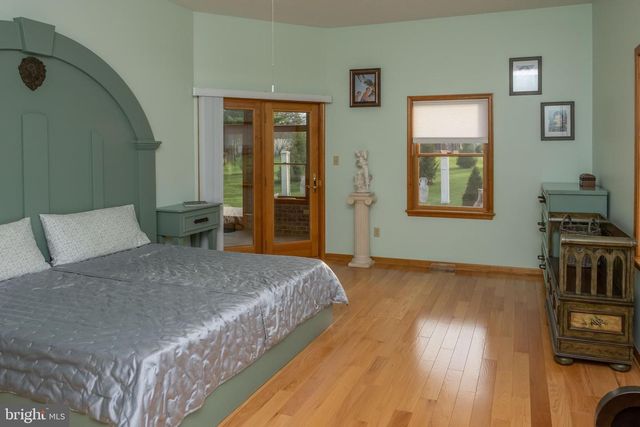 536 REMINGTON DRIVE, Shippensburg, PA 17257