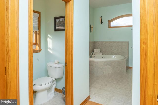 536 REMINGTON DRIVE, Shippensburg, PA 17257