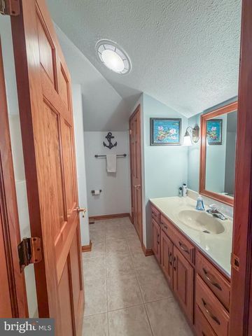 536 REMINGTON DRIVE, Shippensburg, PA 17257