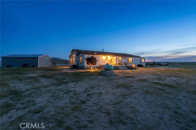 9890 Sue Ave, Rosamond, CA 93560