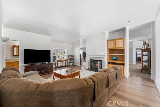 9890 Sue Ave, Rosamond, CA 93560