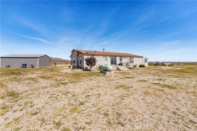 9890 Sue Ave, Rosamond, CA 93560