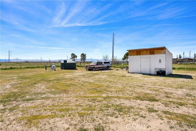 9890 Sue Ave, Rosamond, CA 93560