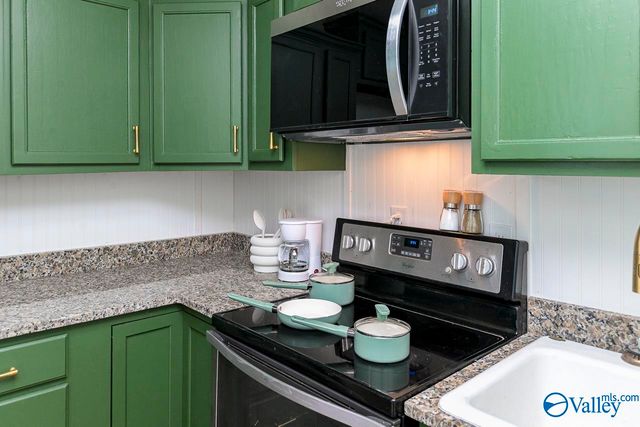 1001 Parklane Street, Huntsville, AL 35816