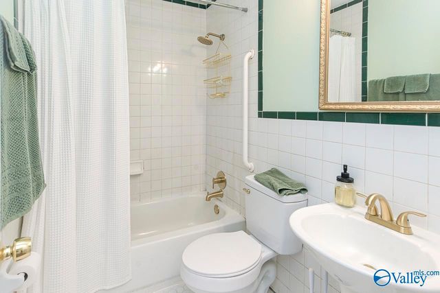 1001 Parklane Street, Huntsville, AL 35816