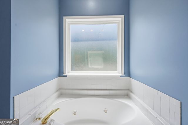 104 Henry Drive, Gray, GA 31032