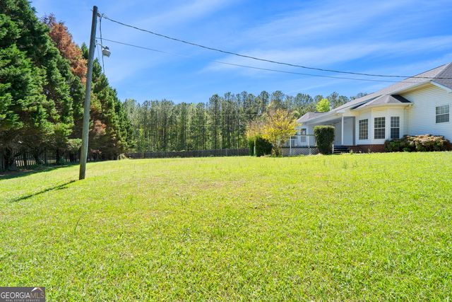 104 Henry Drive, Gray, GA 31032