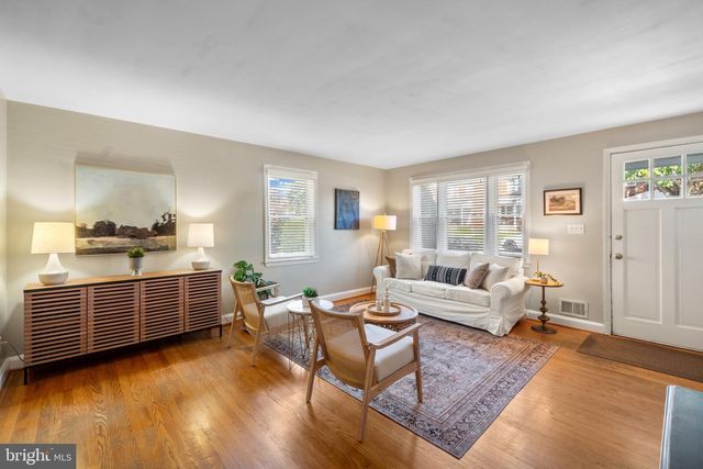 30 SHADY NOOK, Baltimore, MD 21228