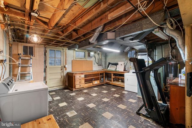 30 SHADY NOOK, Baltimore, MD 21228
