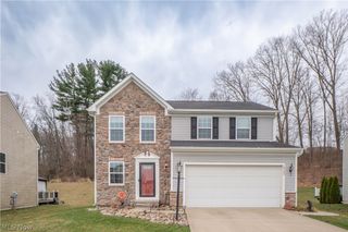 6525 Pine Bluff Avenue NE, Canton, OH 44721