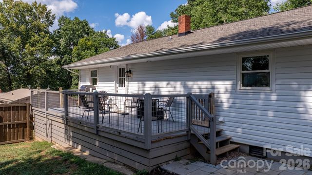 3691 Vantage Heights Circle, Lenoir, NC 28645