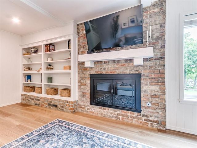 722 Pine Oak Drive, Edmond, OK 73034