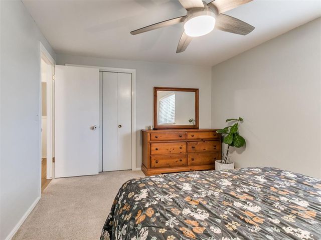 722 Pine Oak Drive, Edmond, OK 73034