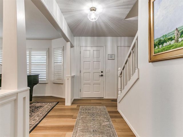 722 Pine Oak Drive, Edmond, OK 73034