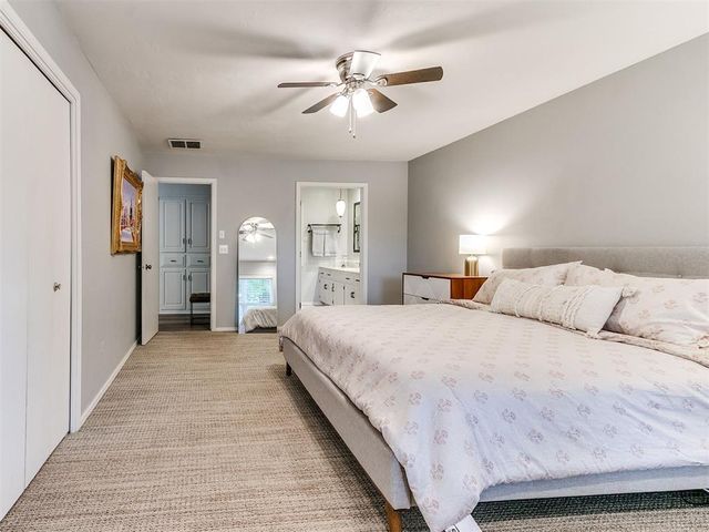 722 Pine Oak Drive, Edmond, OK 73034