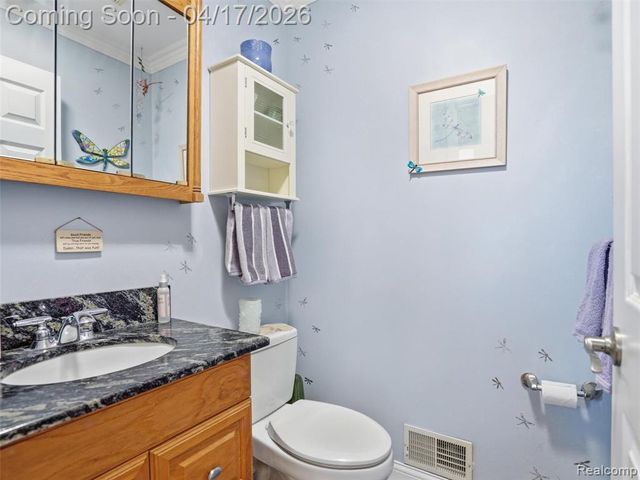 4695 Melanie Lane, White Lake, MI 48383