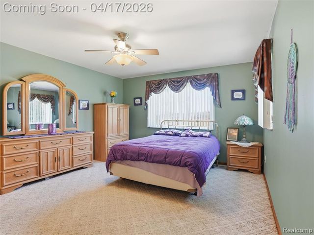 4695 Melanie Lane, White Lake, MI 48383