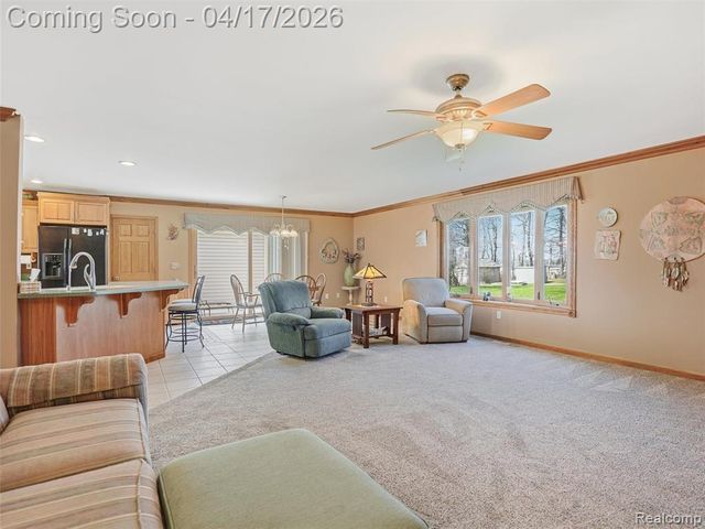 4695 Melanie Lane, White Lake, MI 48383