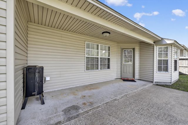 2002 Auburn Hills Drive, Benton, AR 72015