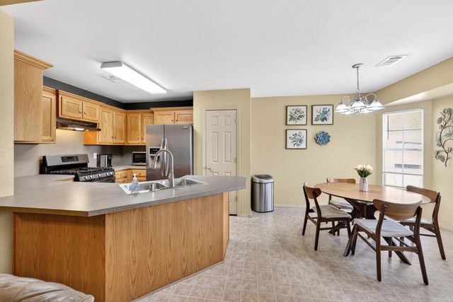 2002 Auburn Hills Drive, Benton, AR 72015