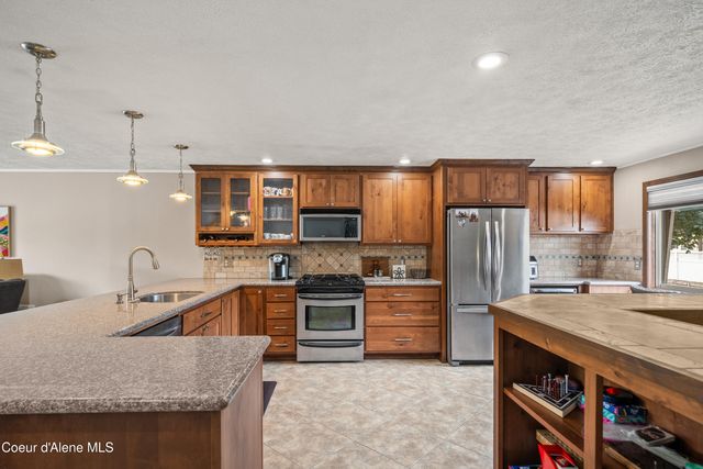 311 S Shoreline Dr, 3, Liberty Lake, WA 99019