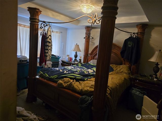 25611 126th Place SE, Kent, WA 98030