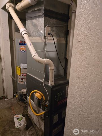 25611 126th Place SE, Kent, WA 98030