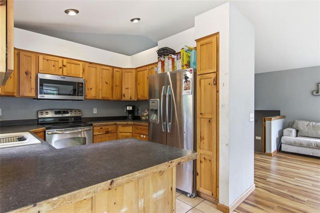 408 5th Street, Altoona, WI 54720